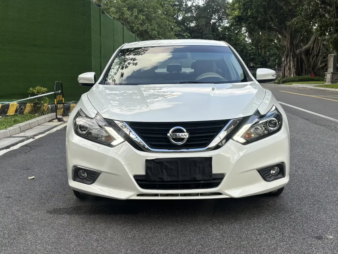 Nissan Altima (Teana)  из Китая