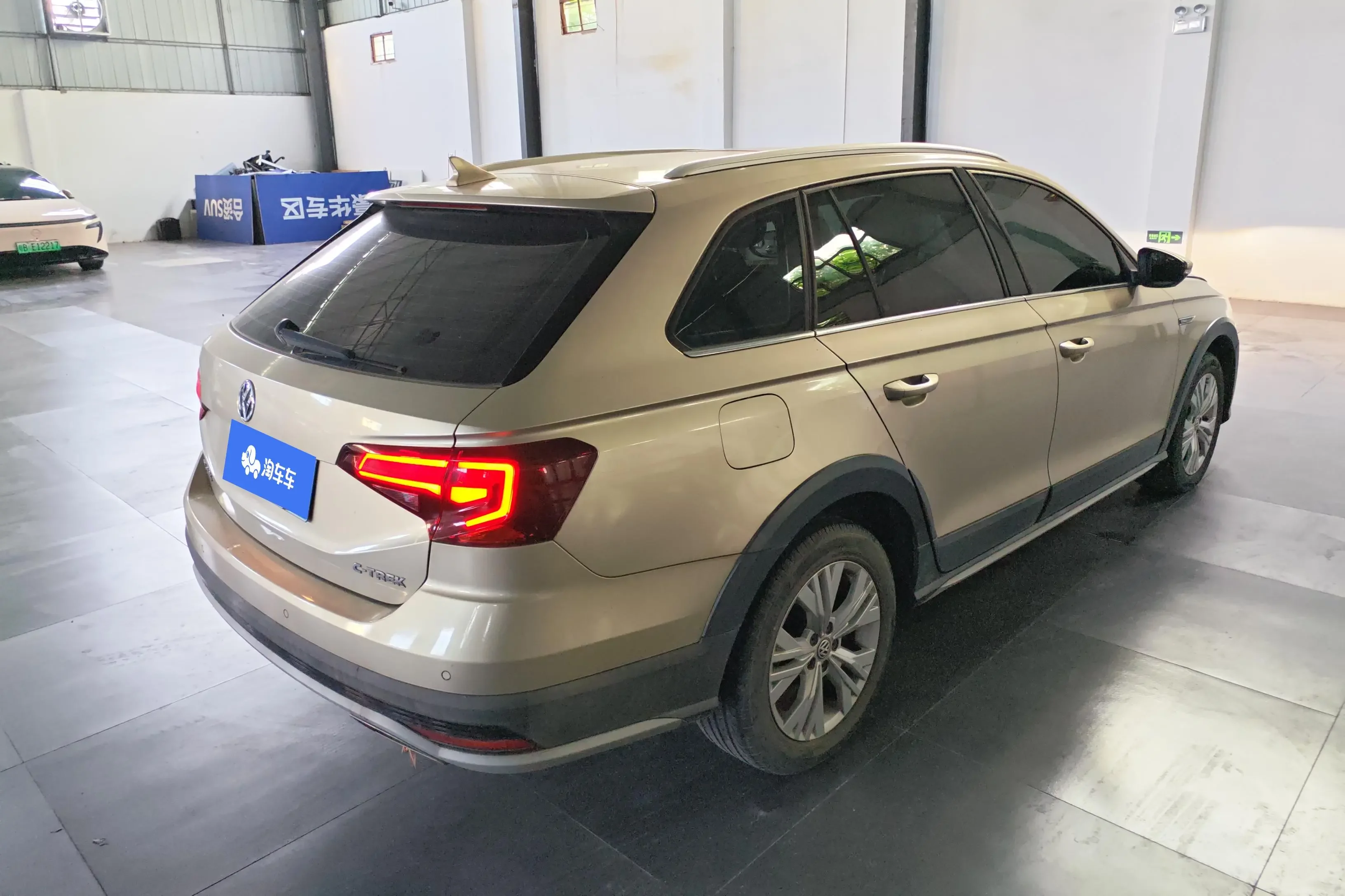 Volkswagen C-TREK Weiling