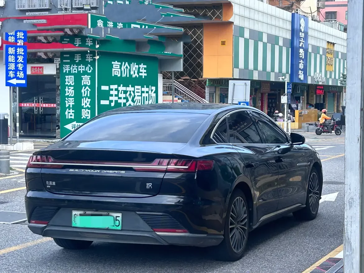 BYD Han EV