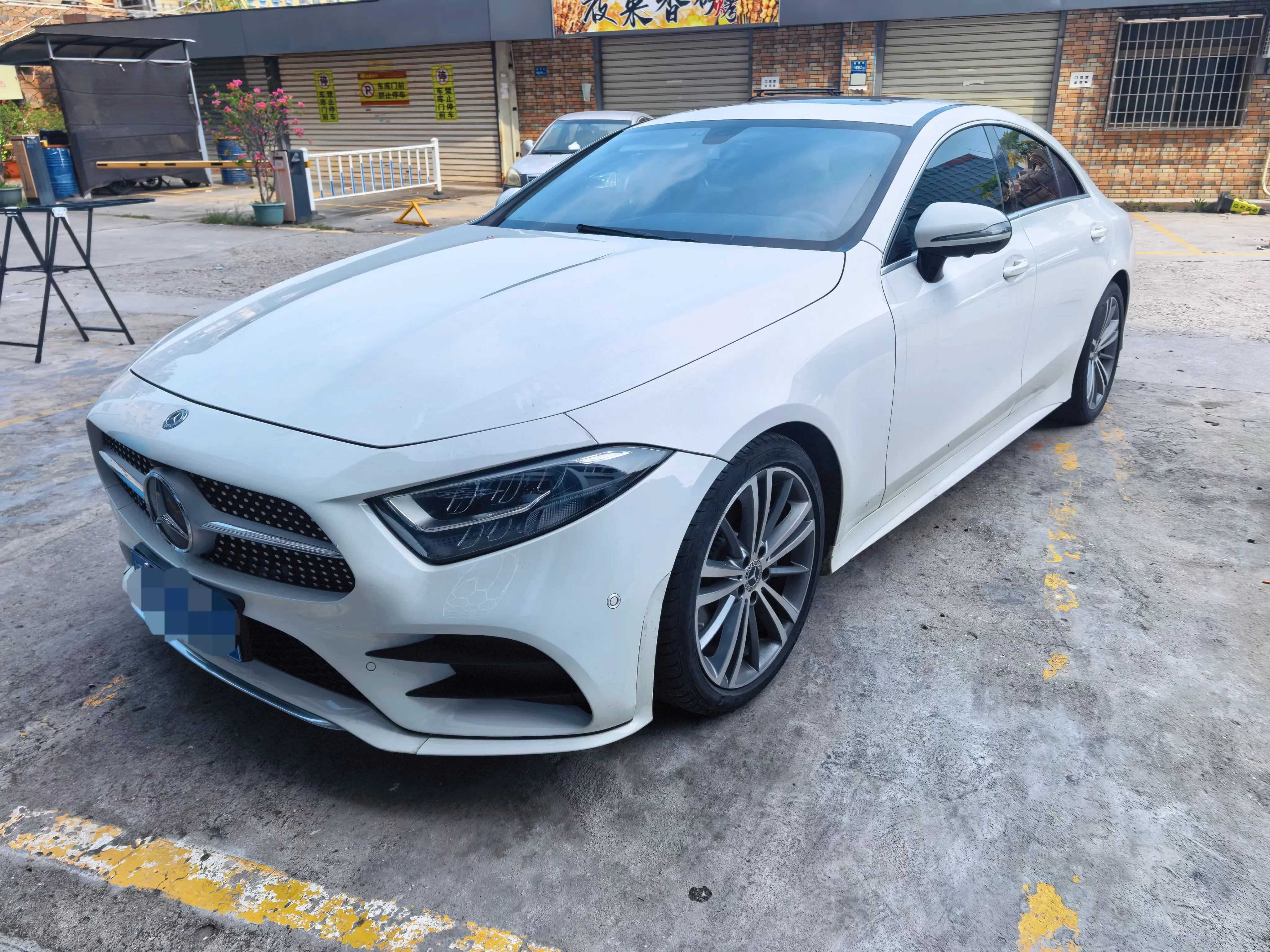 Mercedes-Benz CLS