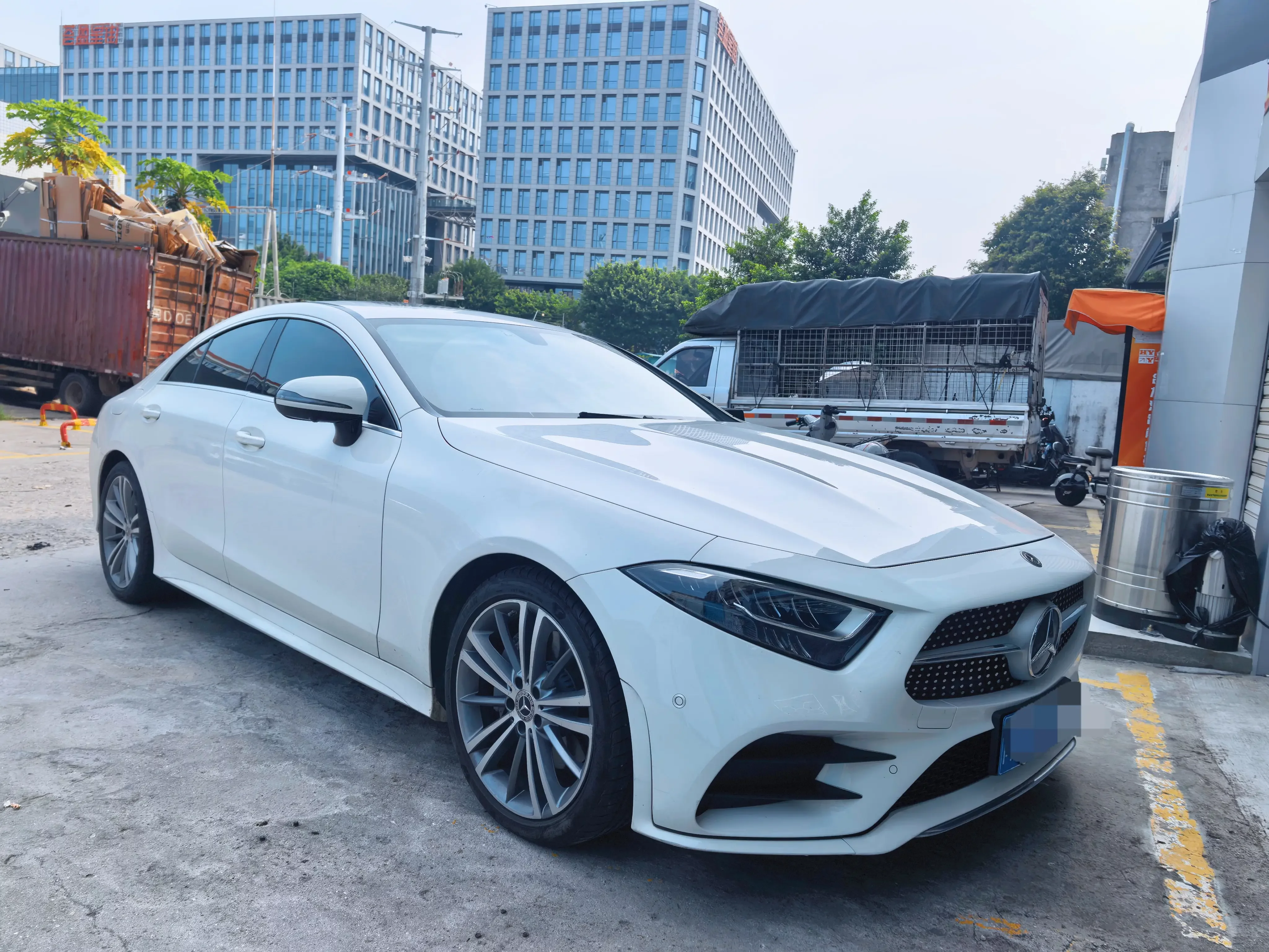Mercedes-Benz CLS