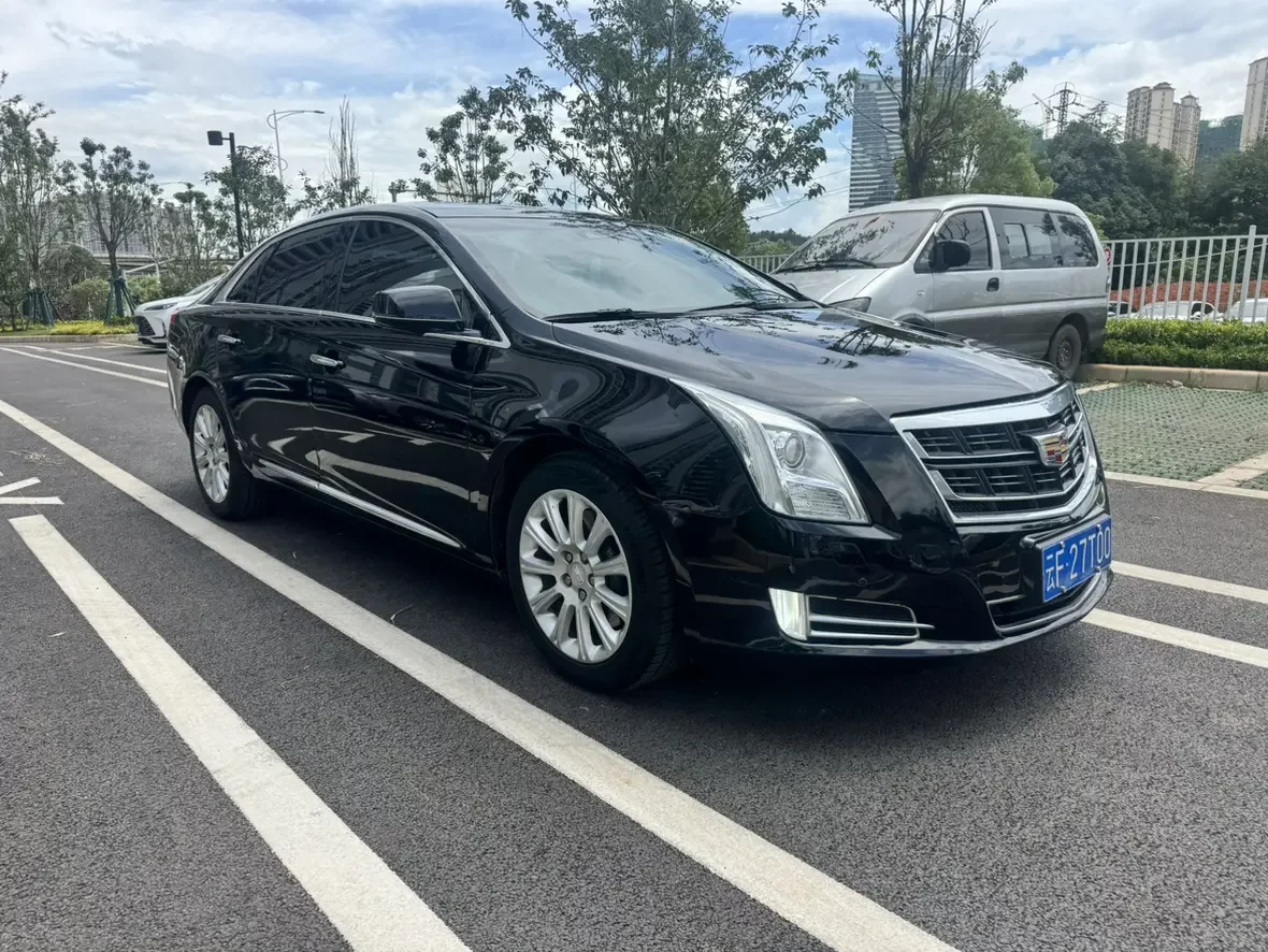 Cadillac XTS