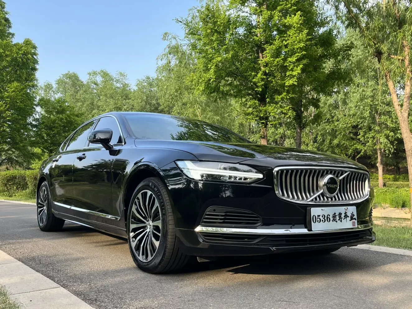 Volvo S90 PHEV