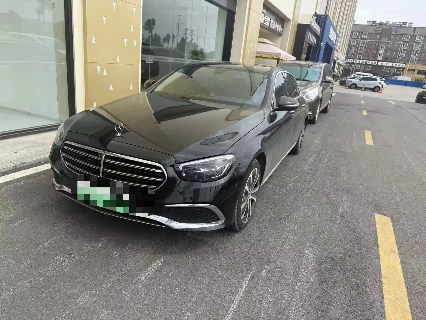 Mercedes-Benz E-Class PHEV