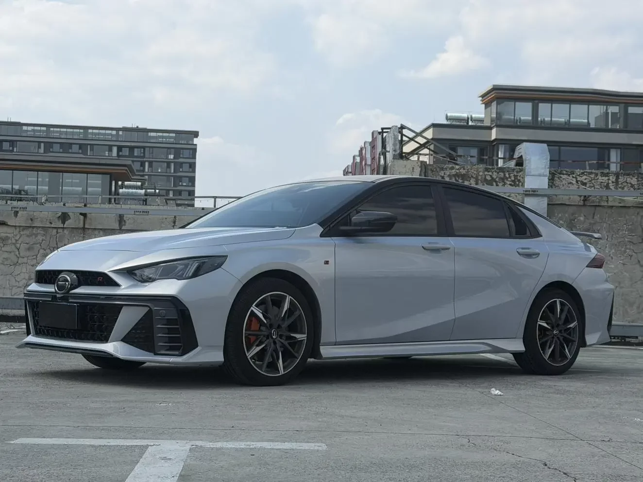 GAC Trumpchi Empow  из Китая