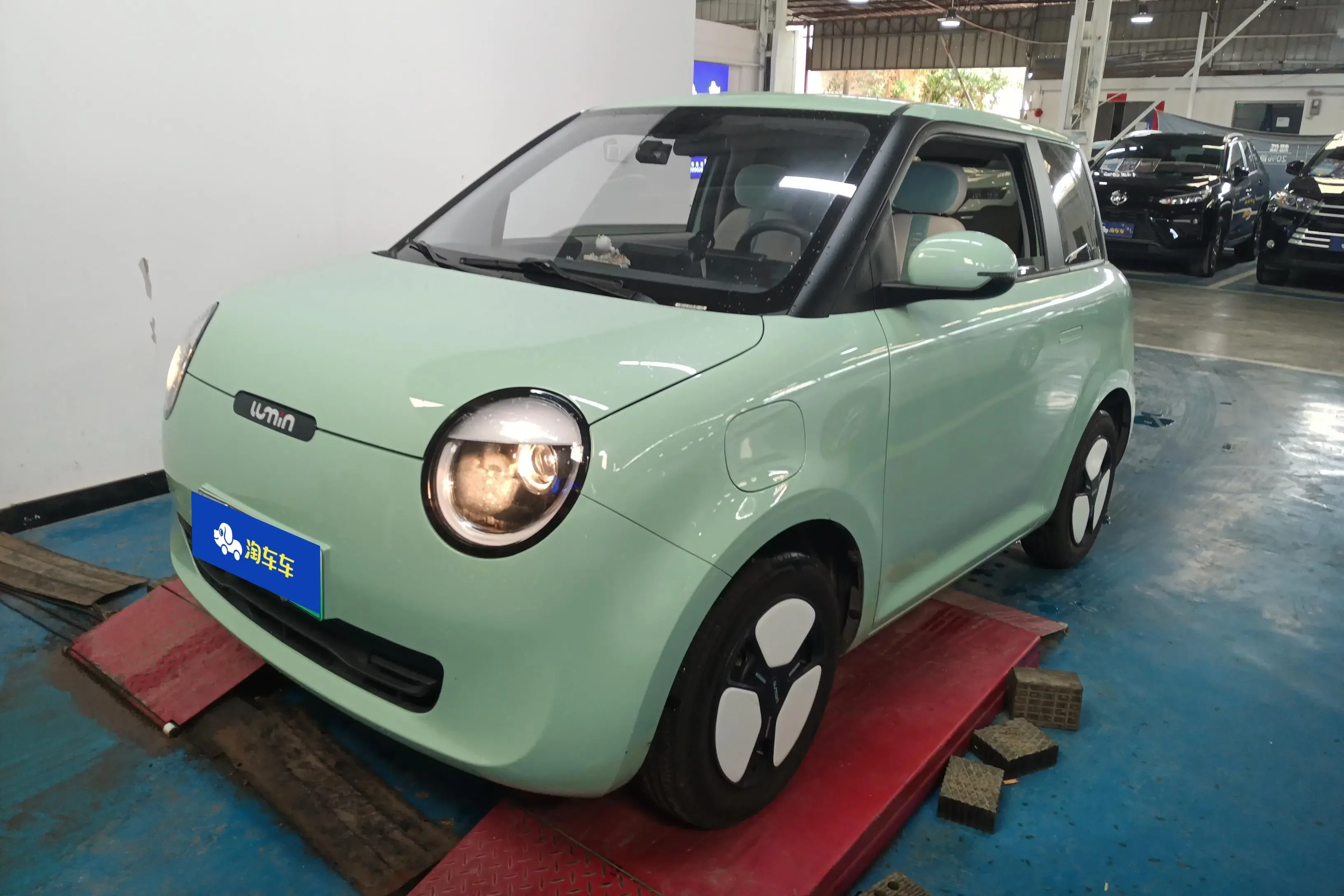 Changan Lumin  из Китая