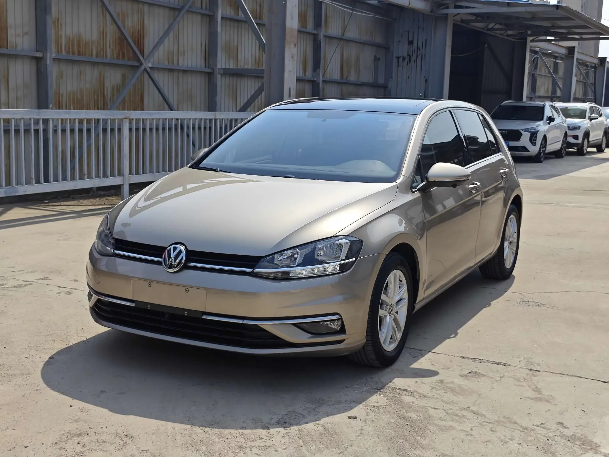 Volkswagen golf  из Китая