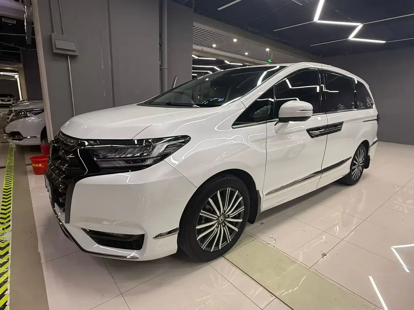 Honda Elysion