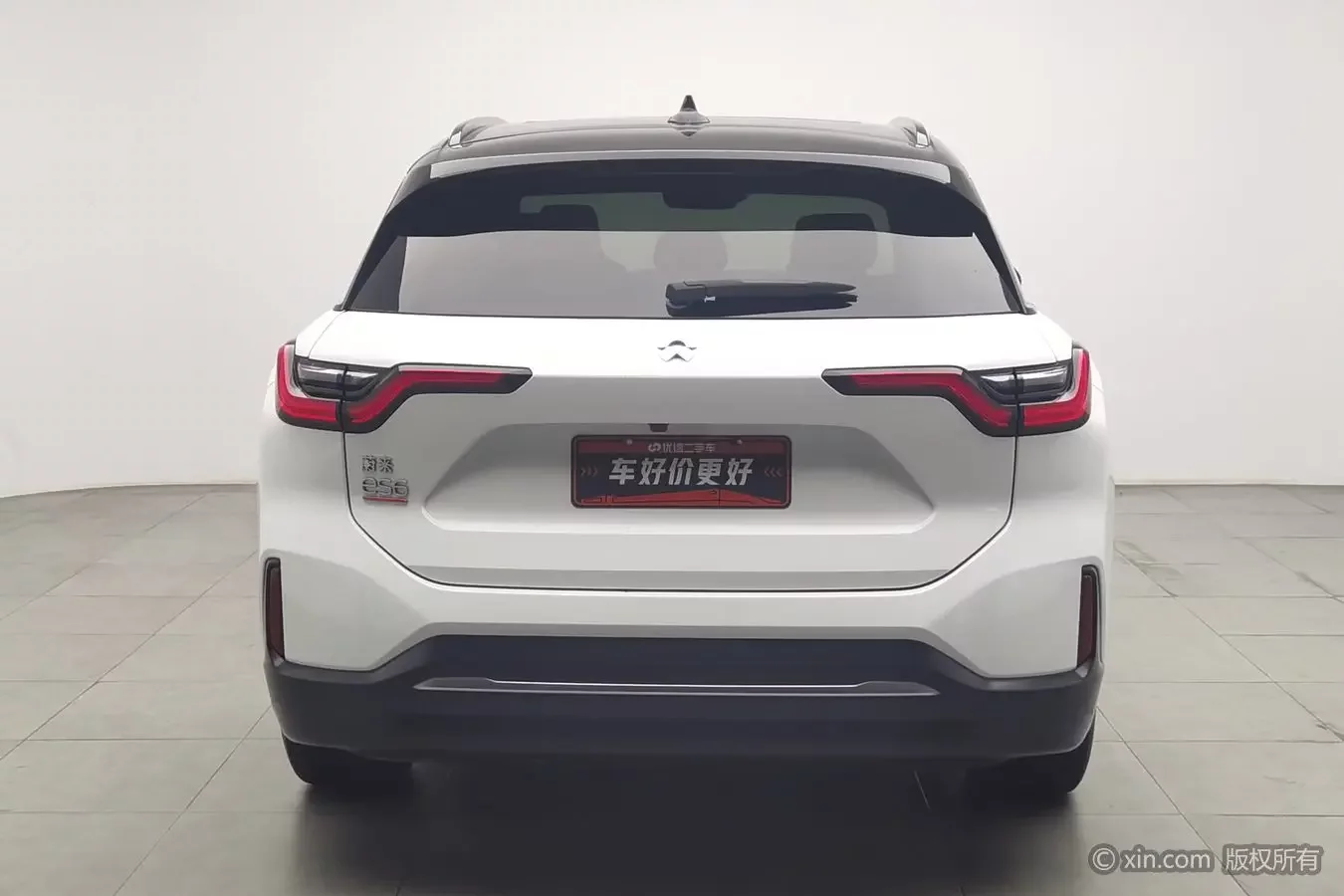 NIO ES6