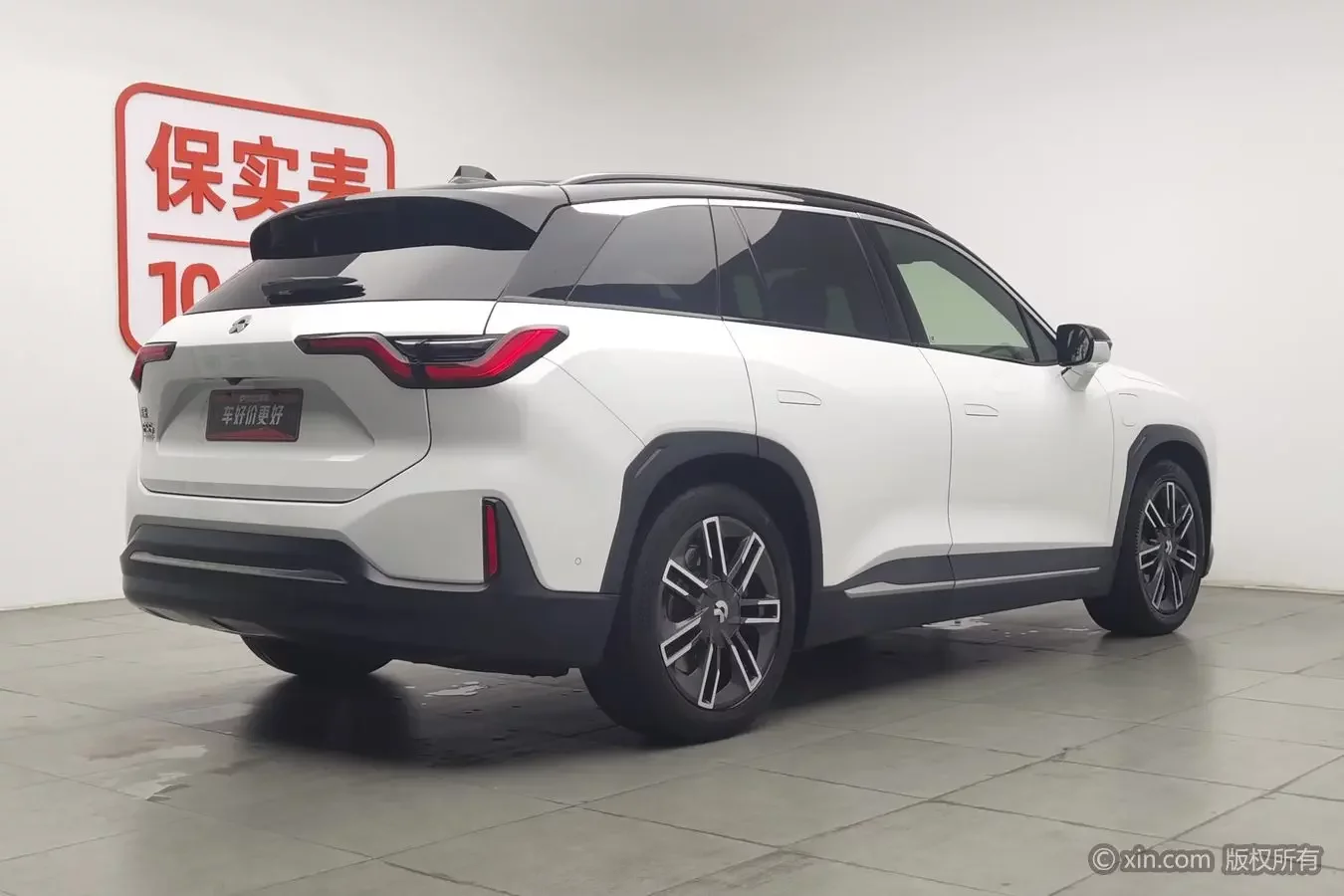 NIO ES6