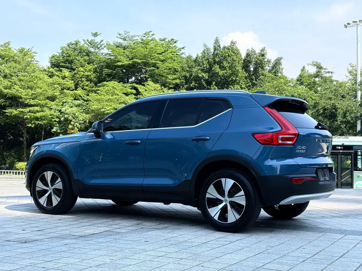 Volvo XC40