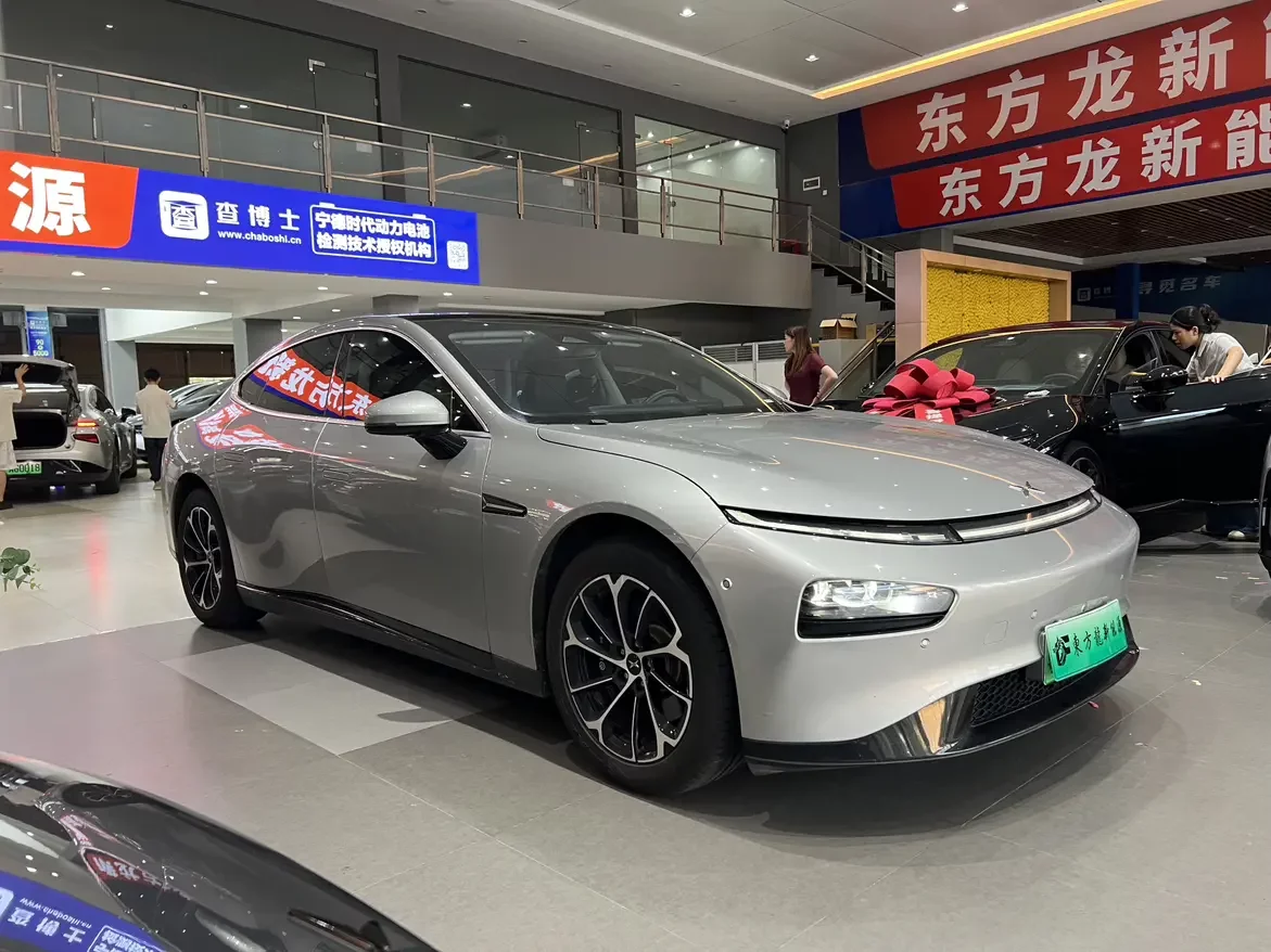 Xpeng P7