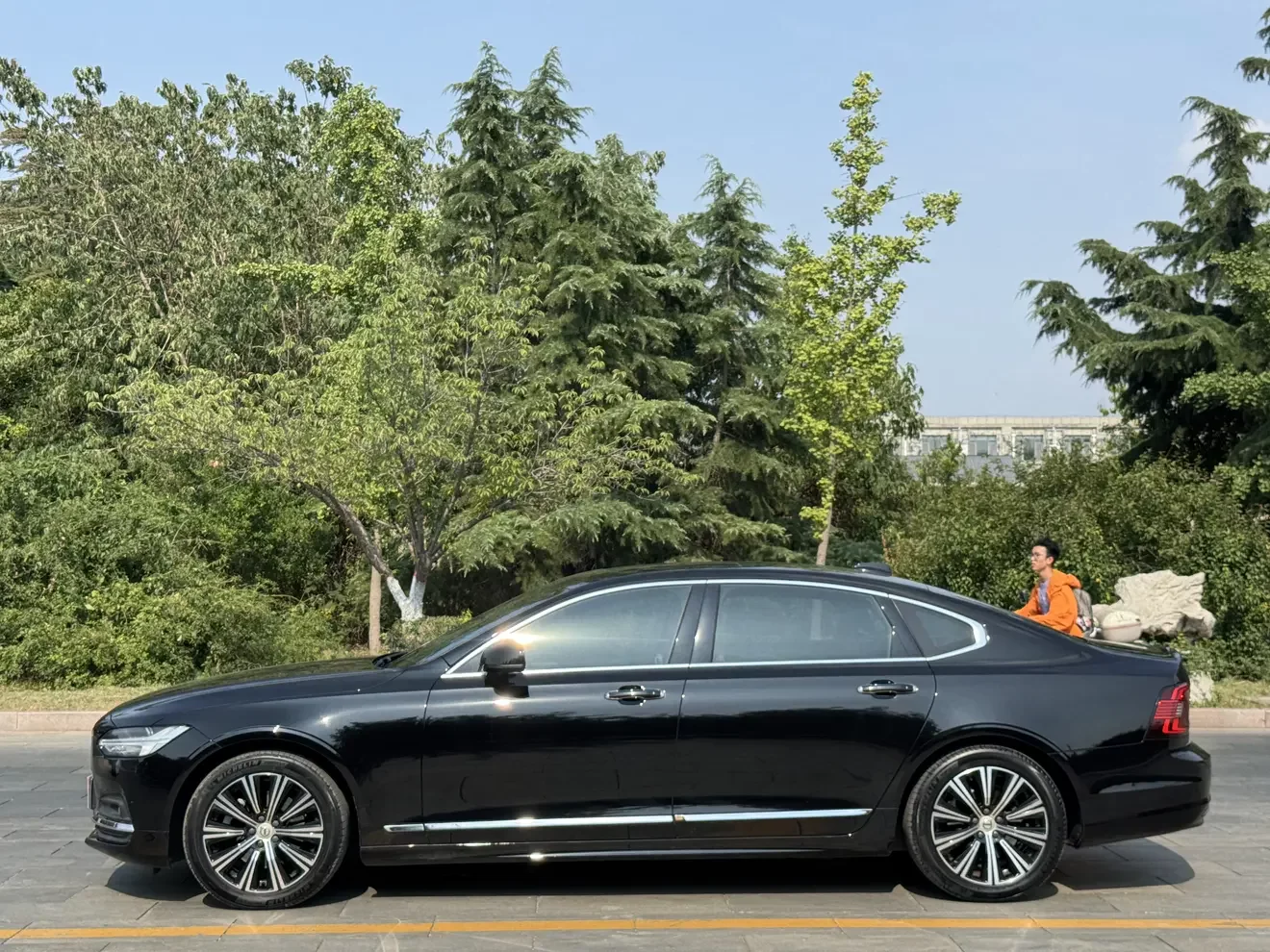 Volvo S90