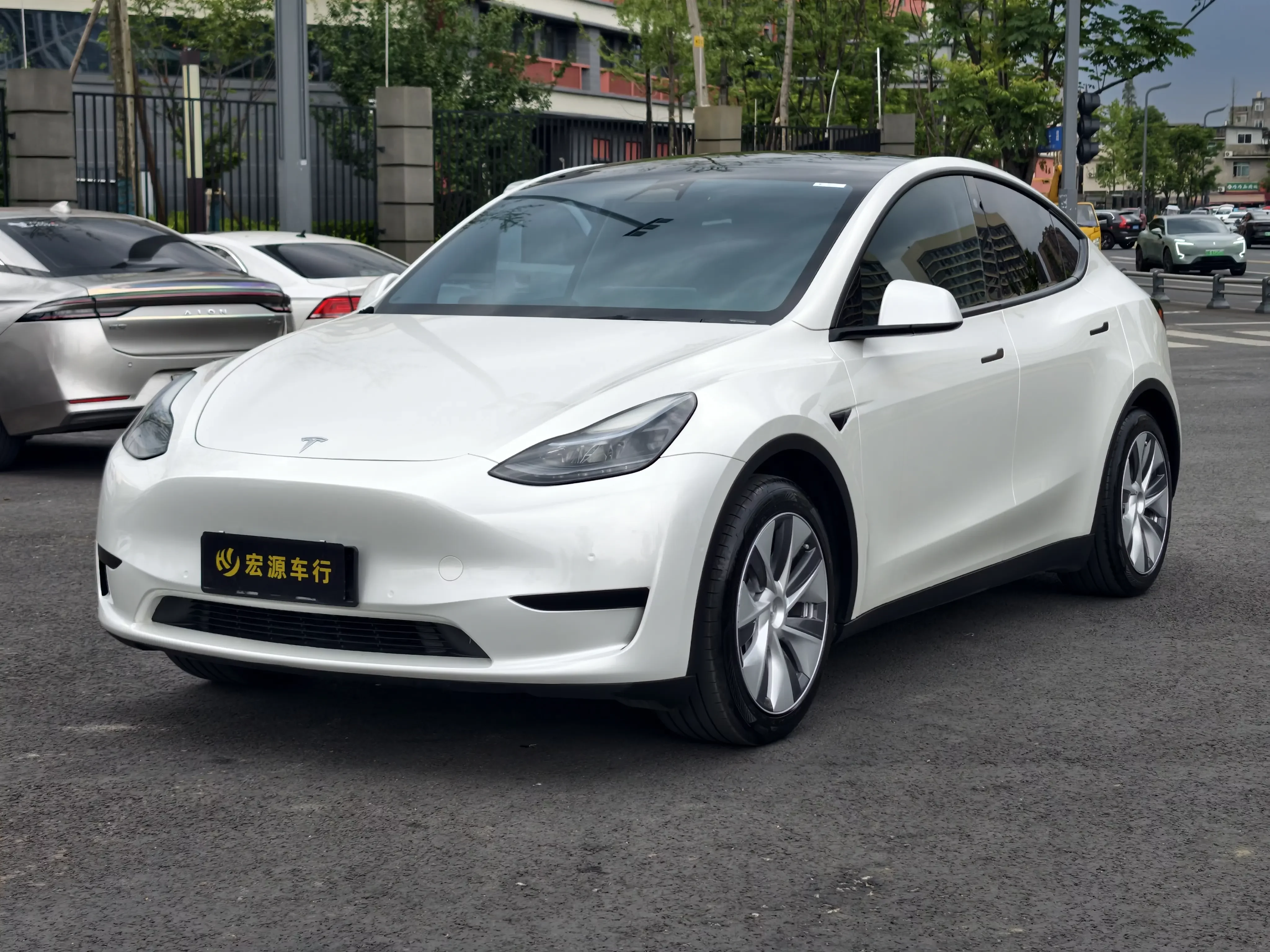 Tesla Model Y  из Китая