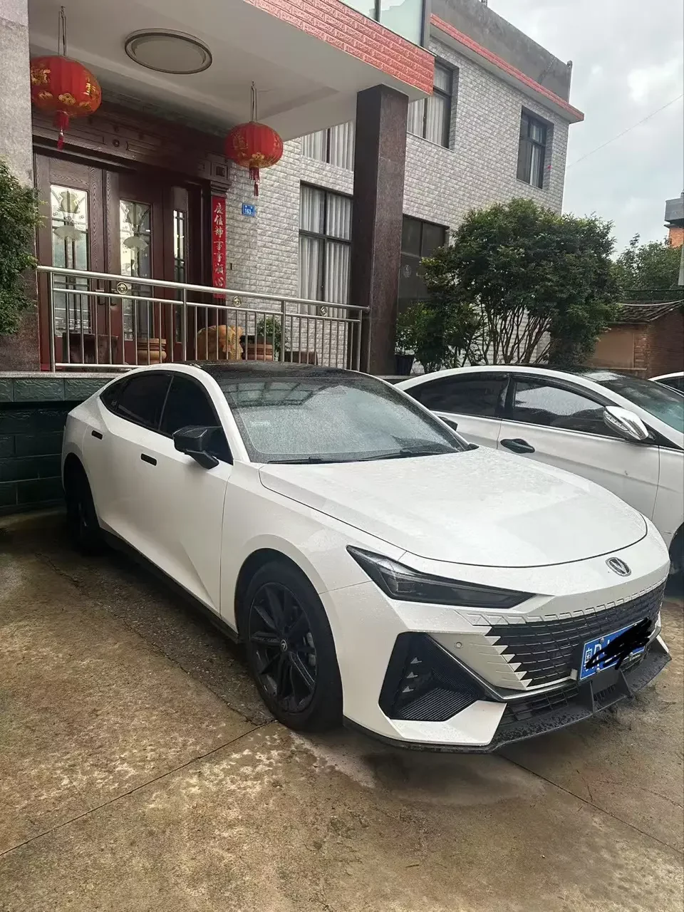 Changan UNI-V