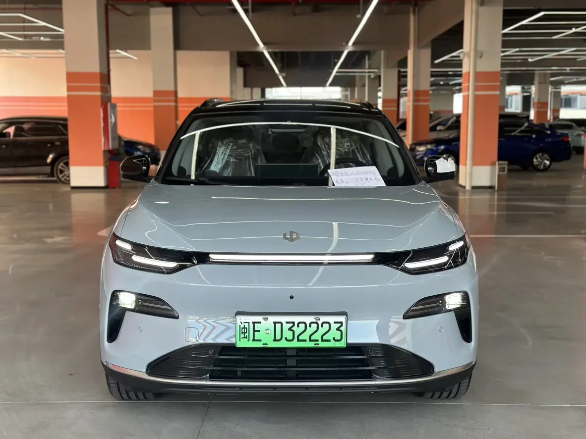 Leapmotor Zero running C11