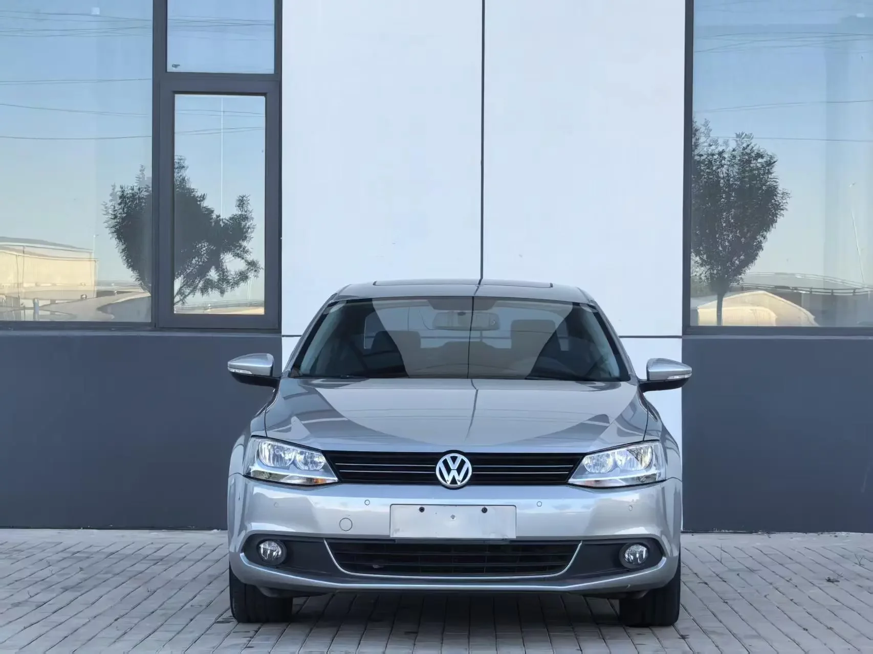 Volkswagen Sagitar
