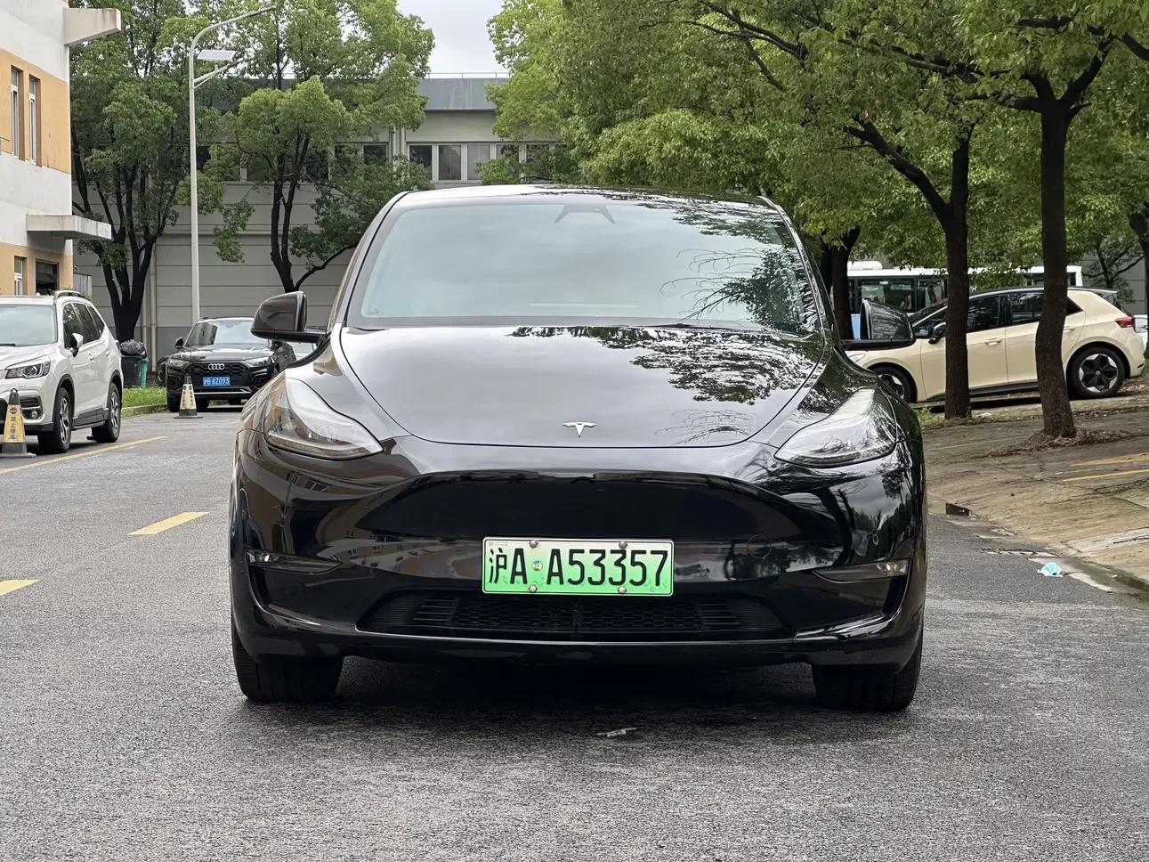Tesla Model Y  из Китая