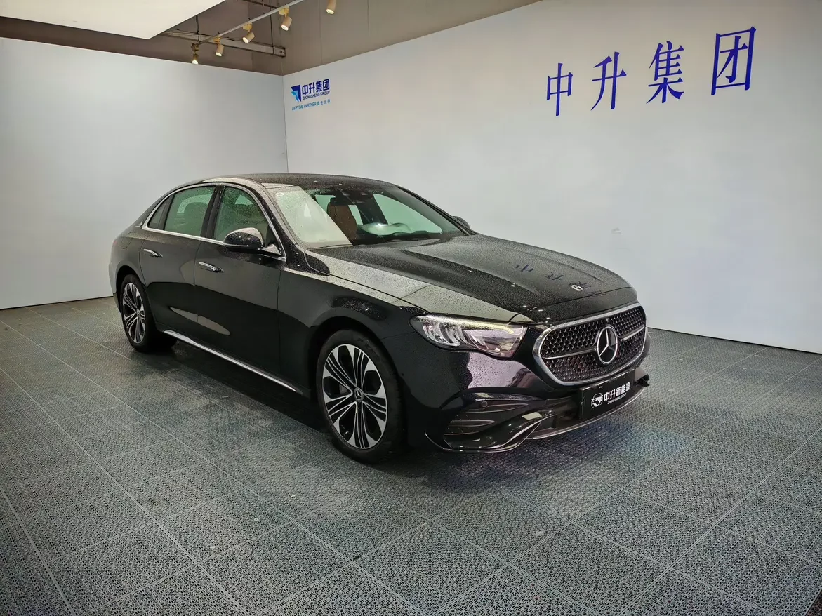 Mercedes-Benz E-Class PHEV