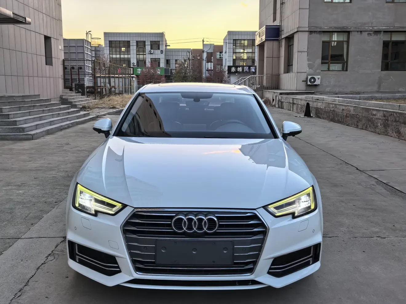Audi A4L