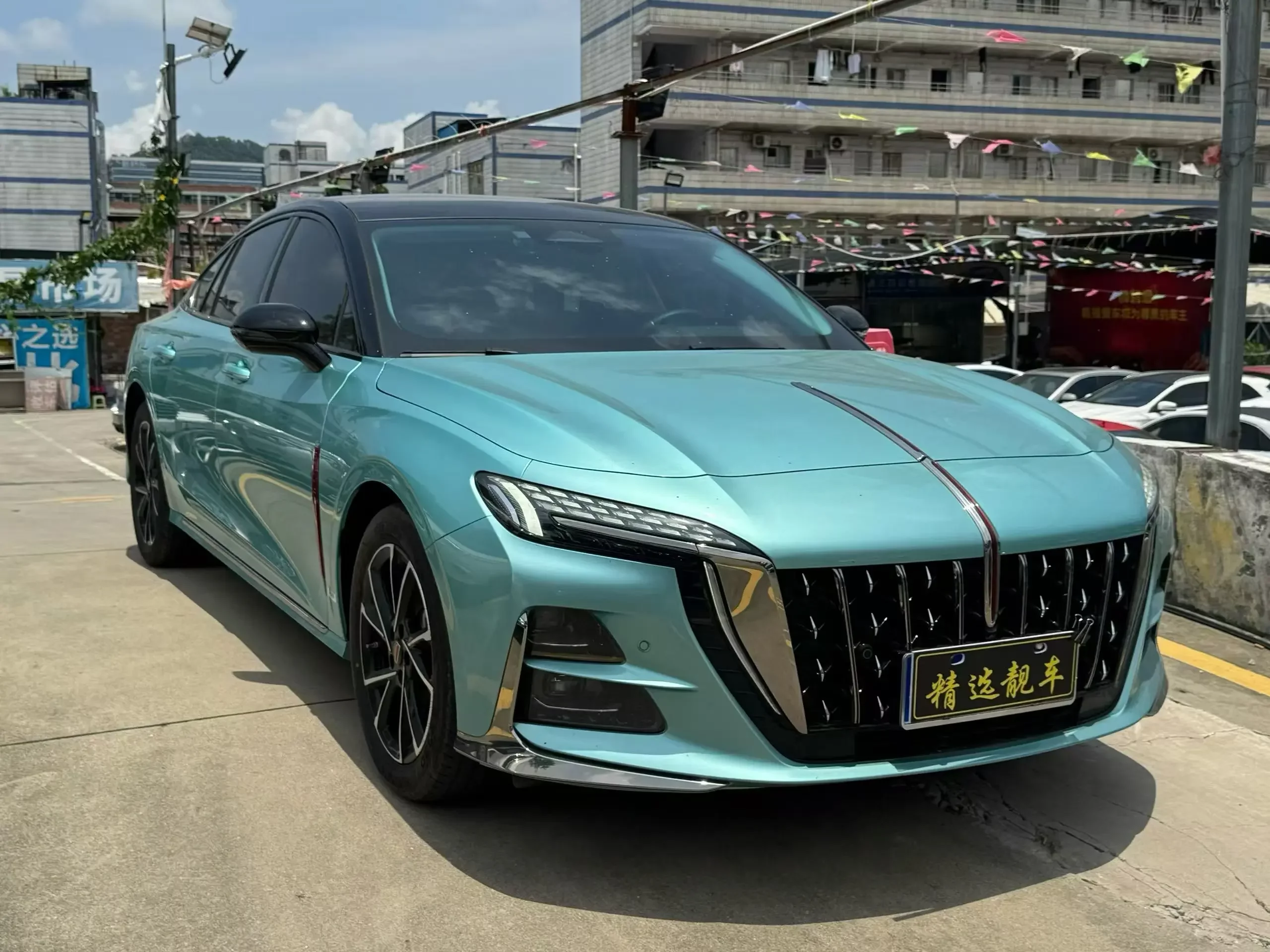 Hongqi H6