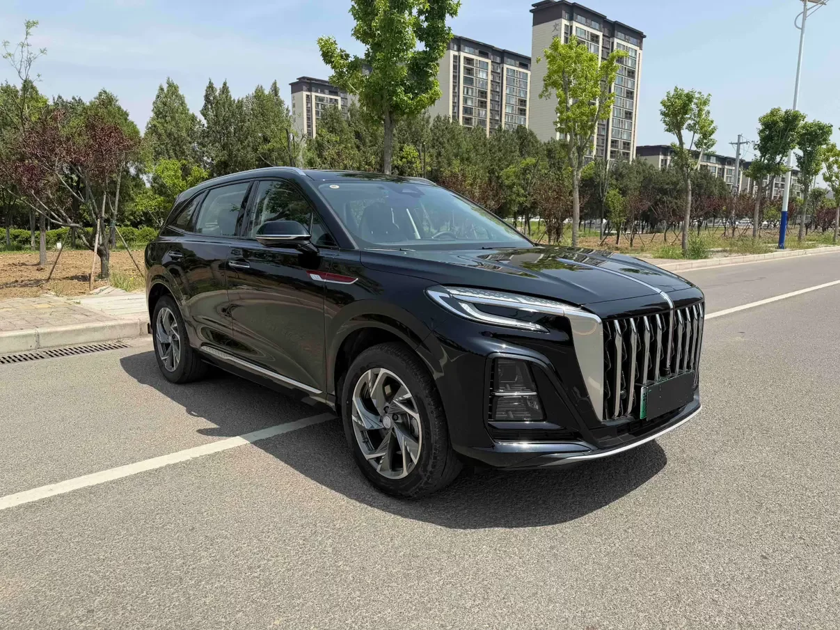 Hongqi HS3 PHEV