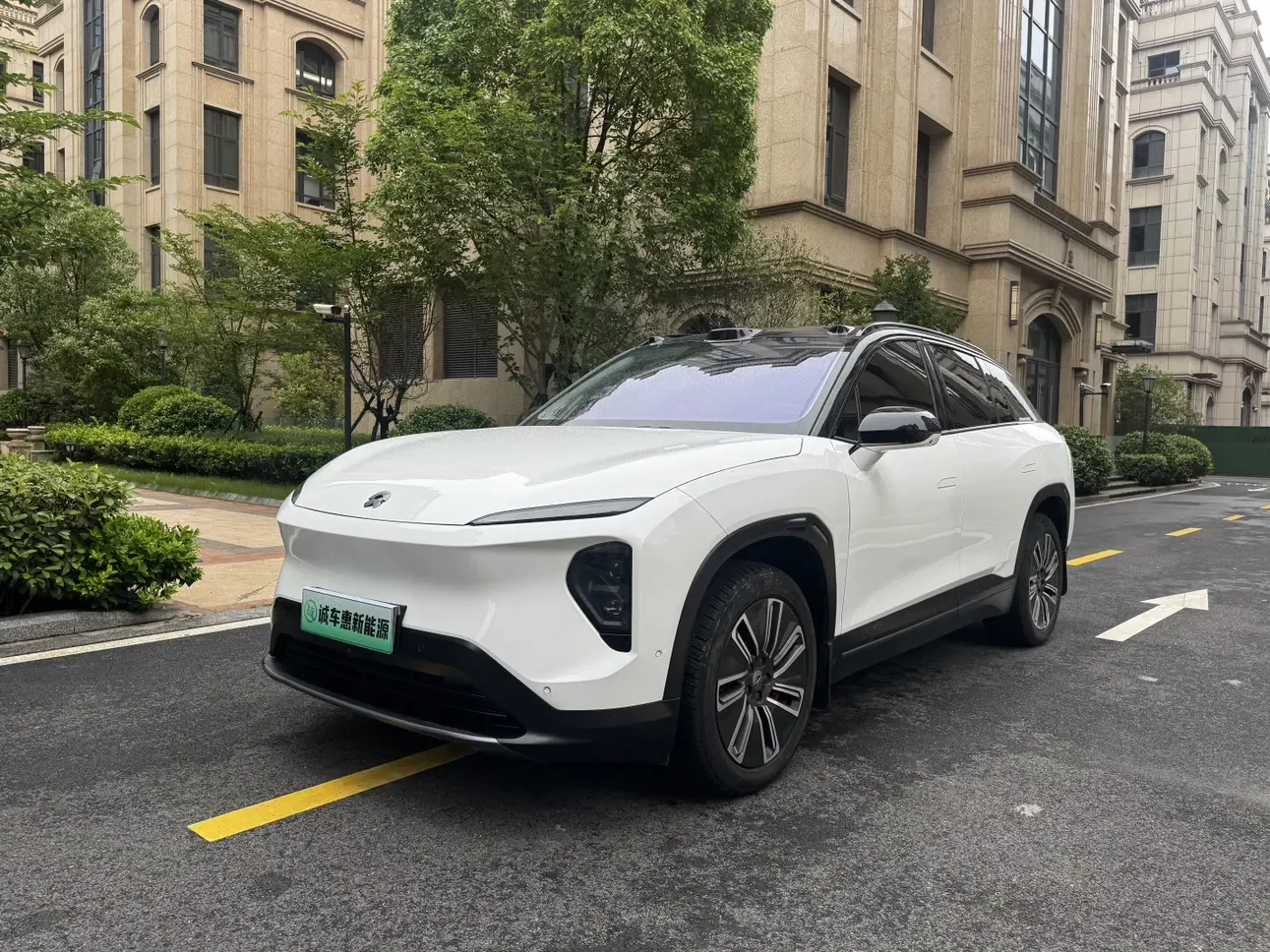 NIO ES7  из Китая