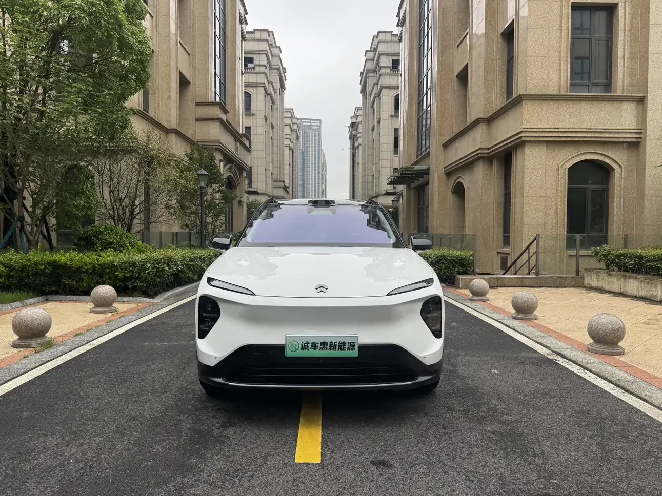 NIO ES7  из Китая