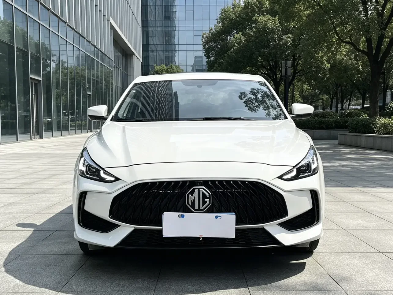 MG 5