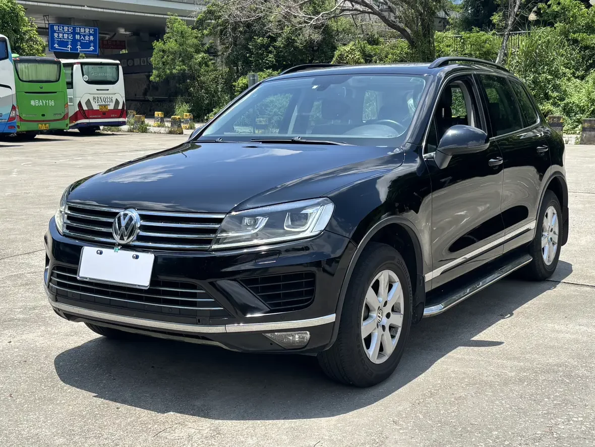 Volkswagen Touareg  из Китая
