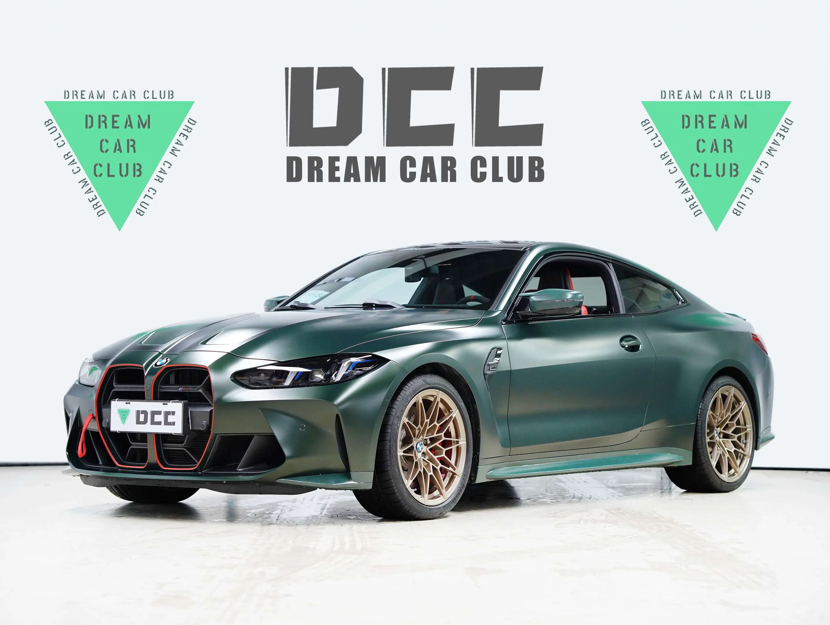 BMW M4  из Китая