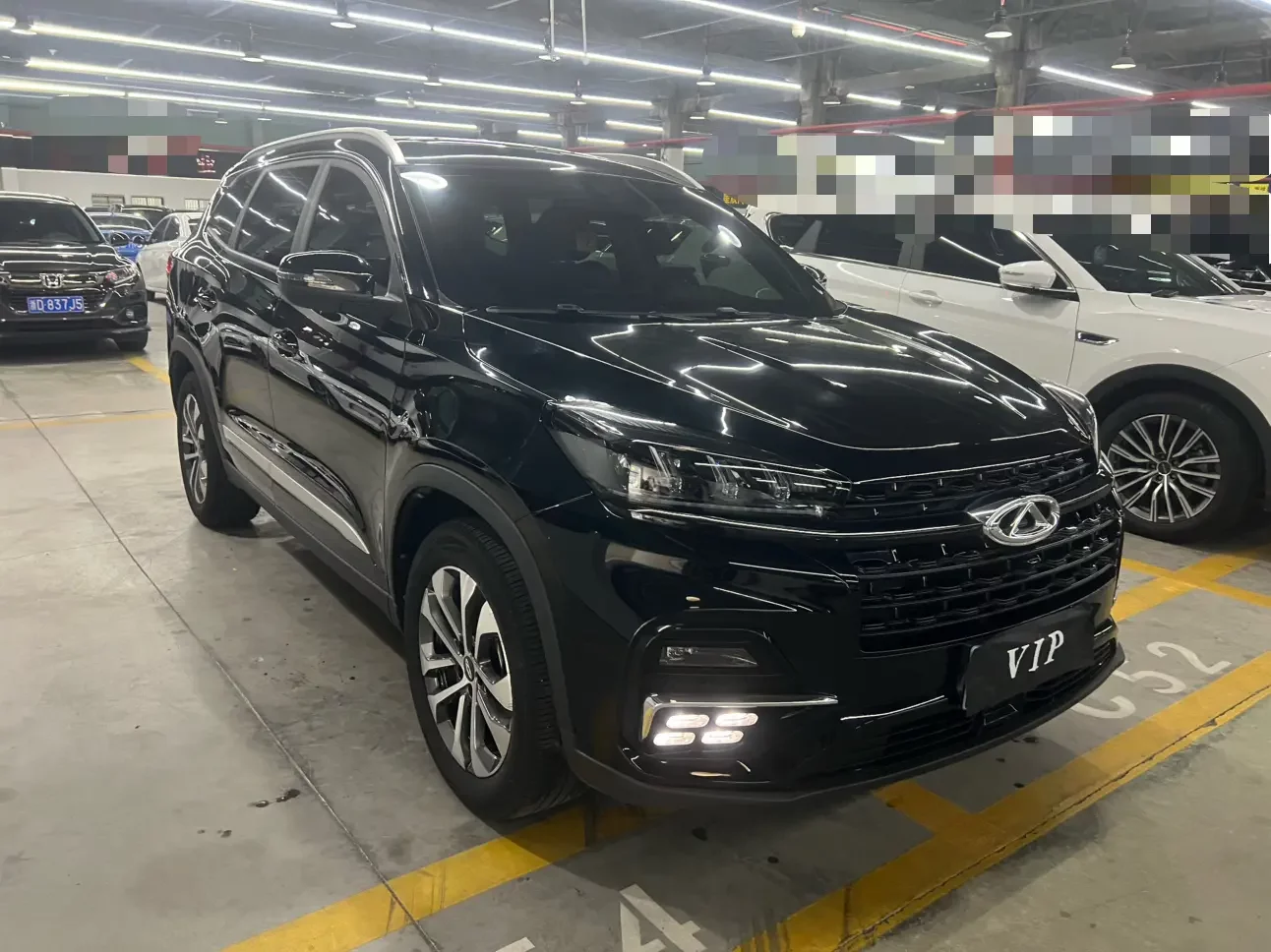 Chery Tiggo 8