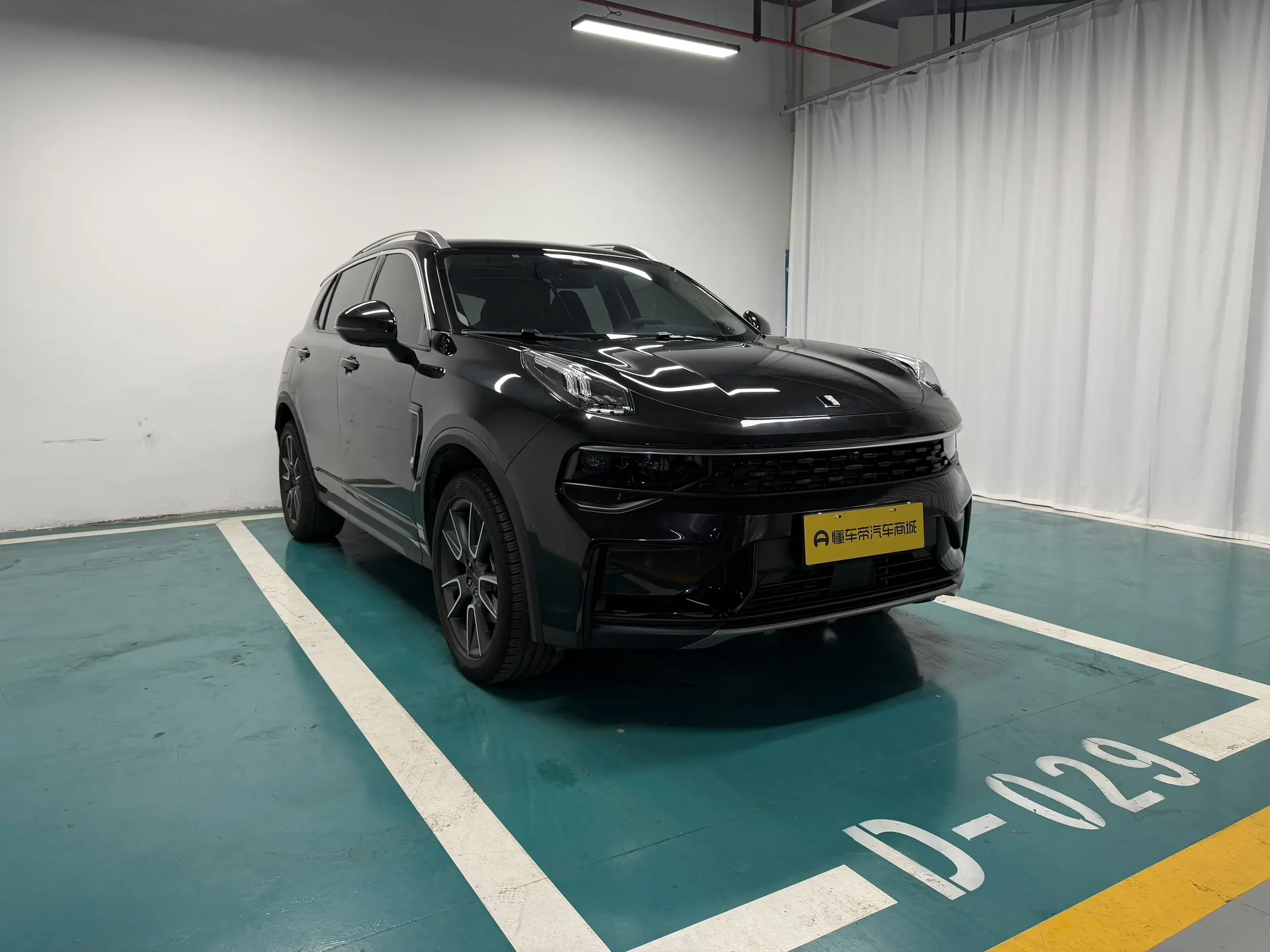 Lynk & Co 01