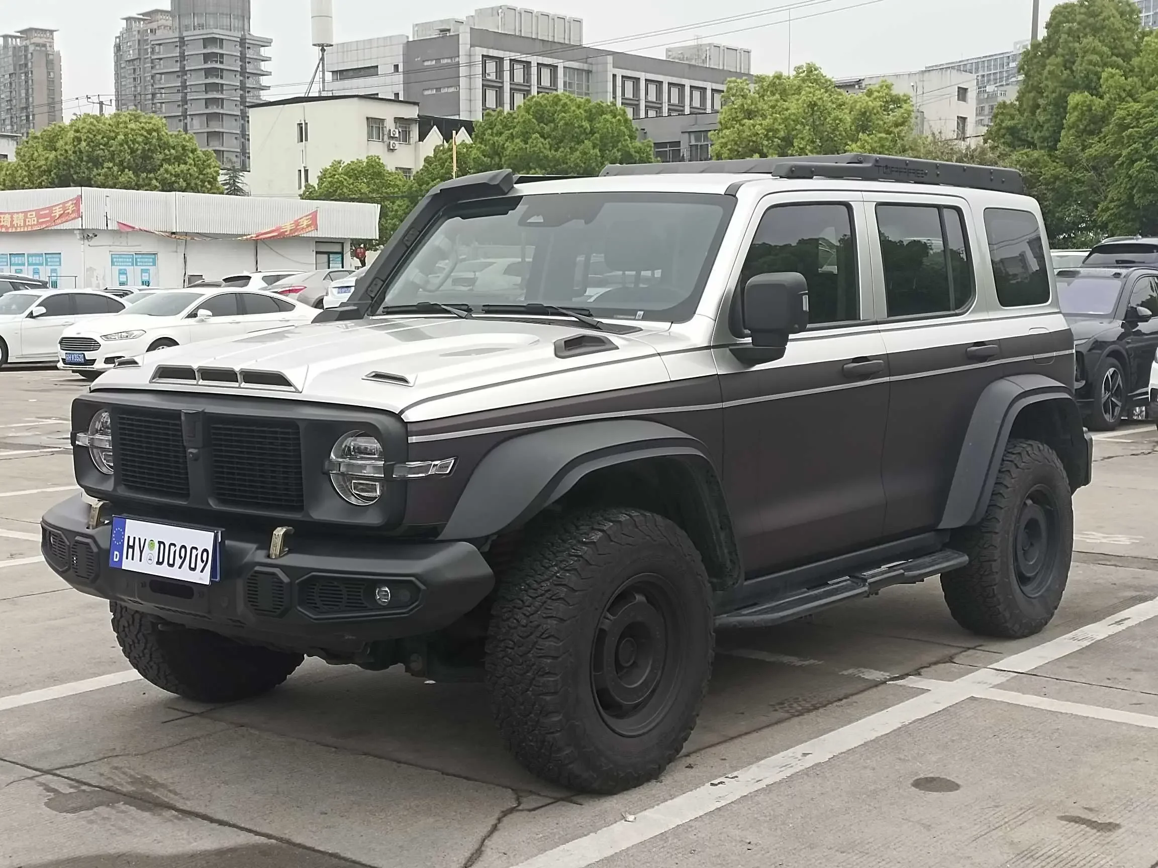 Tank 300