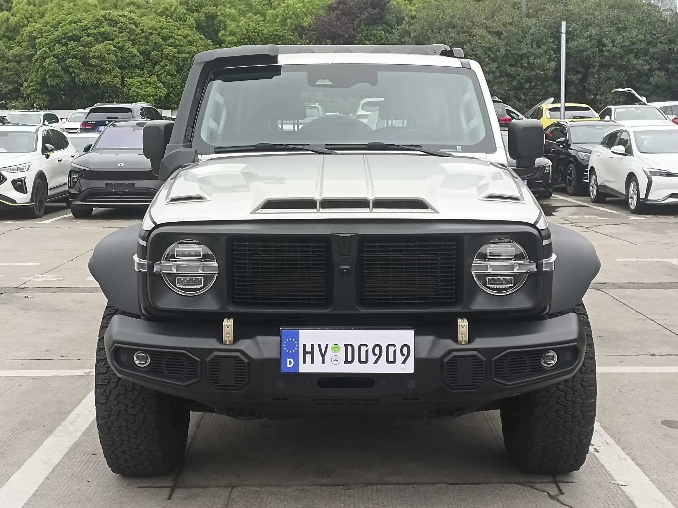 Tank 300
