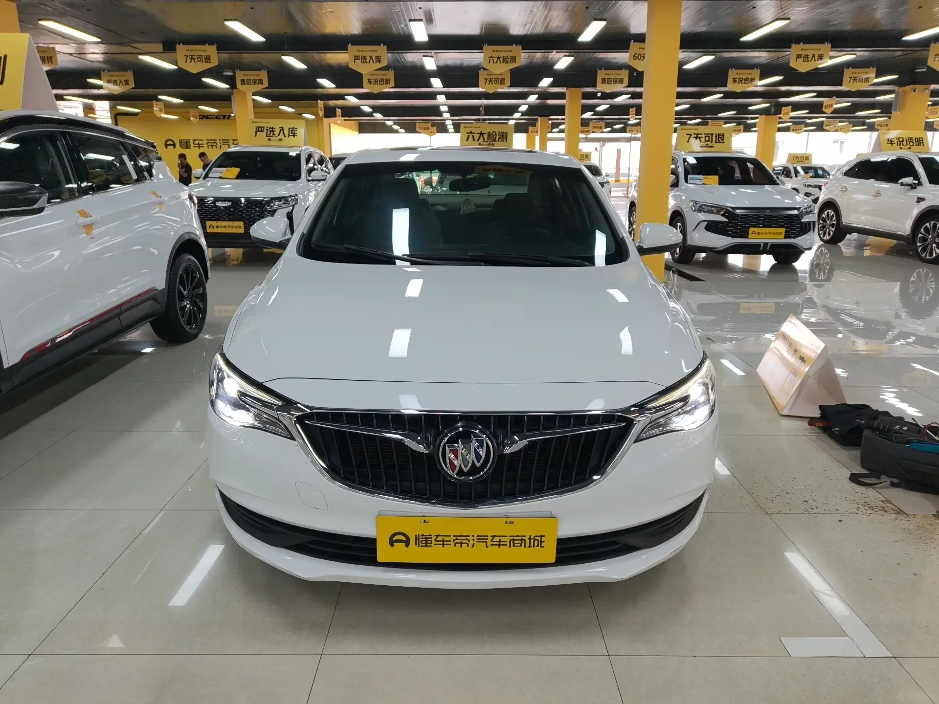Buick Yinglang