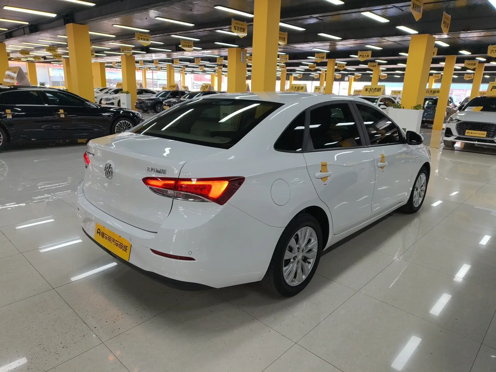 Buick Yinglang