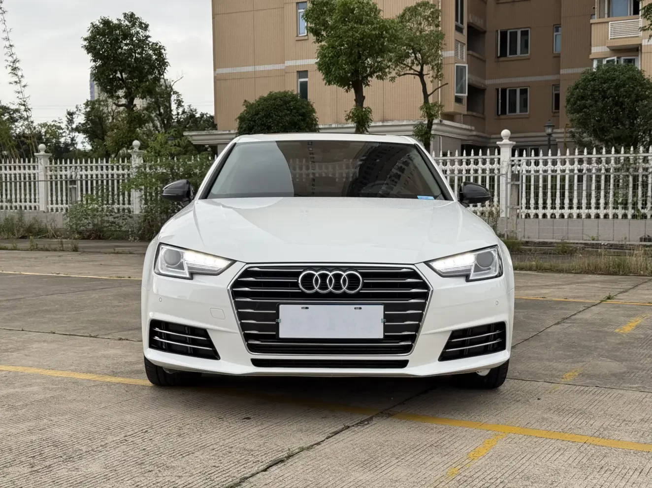 Audi A4L