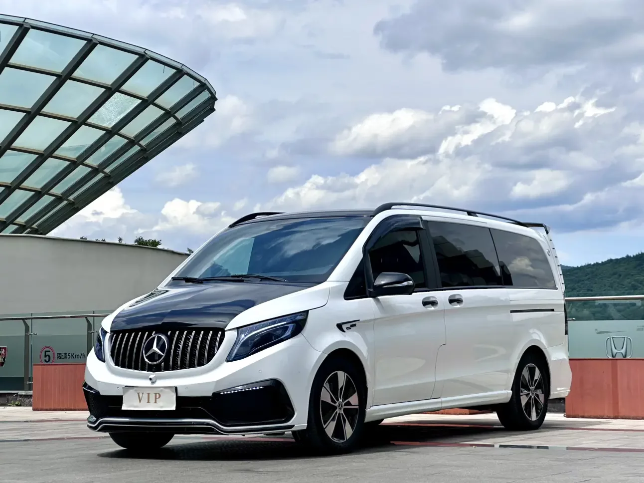Mercedes-Benz V Class
