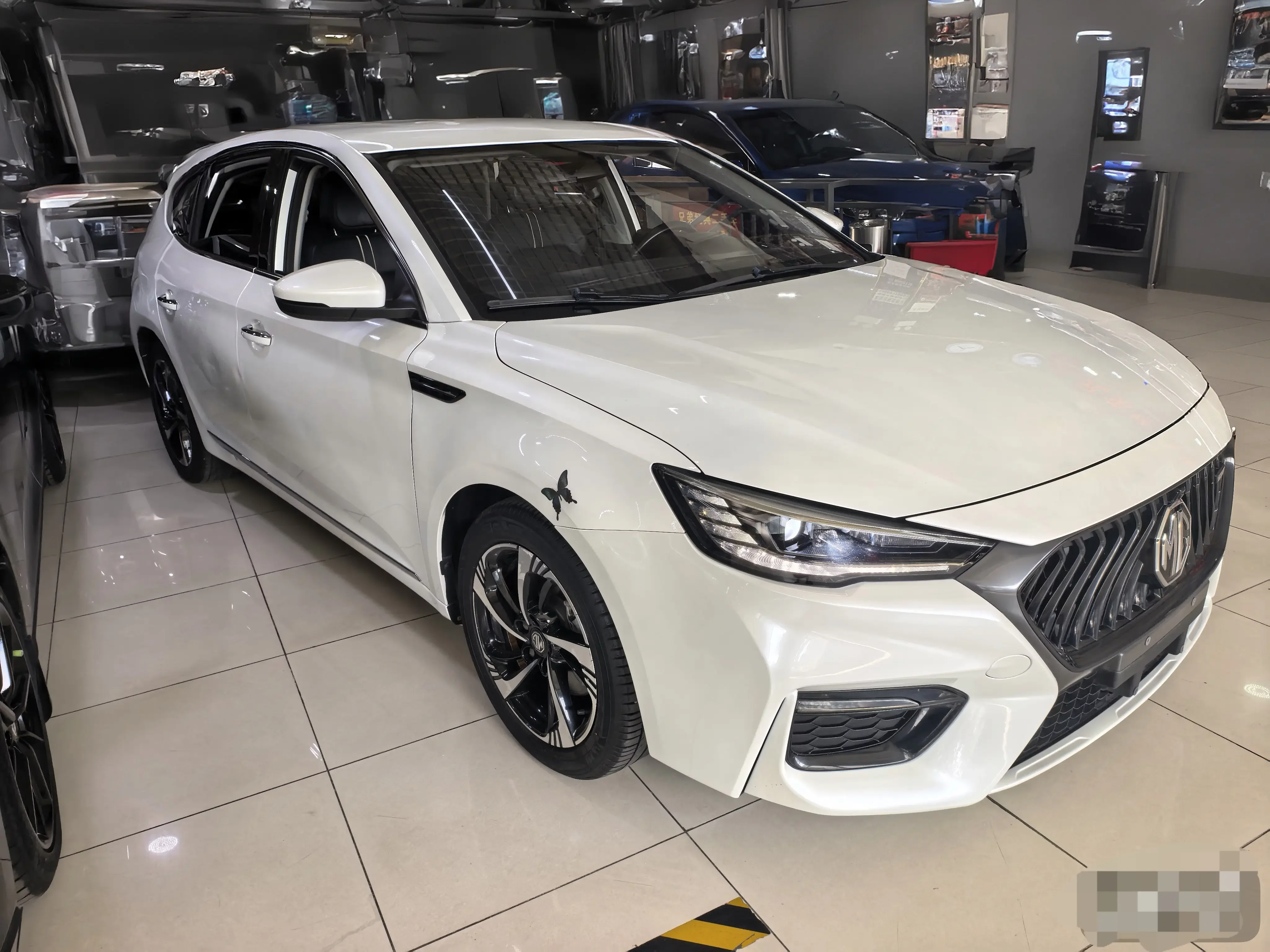 MG 6