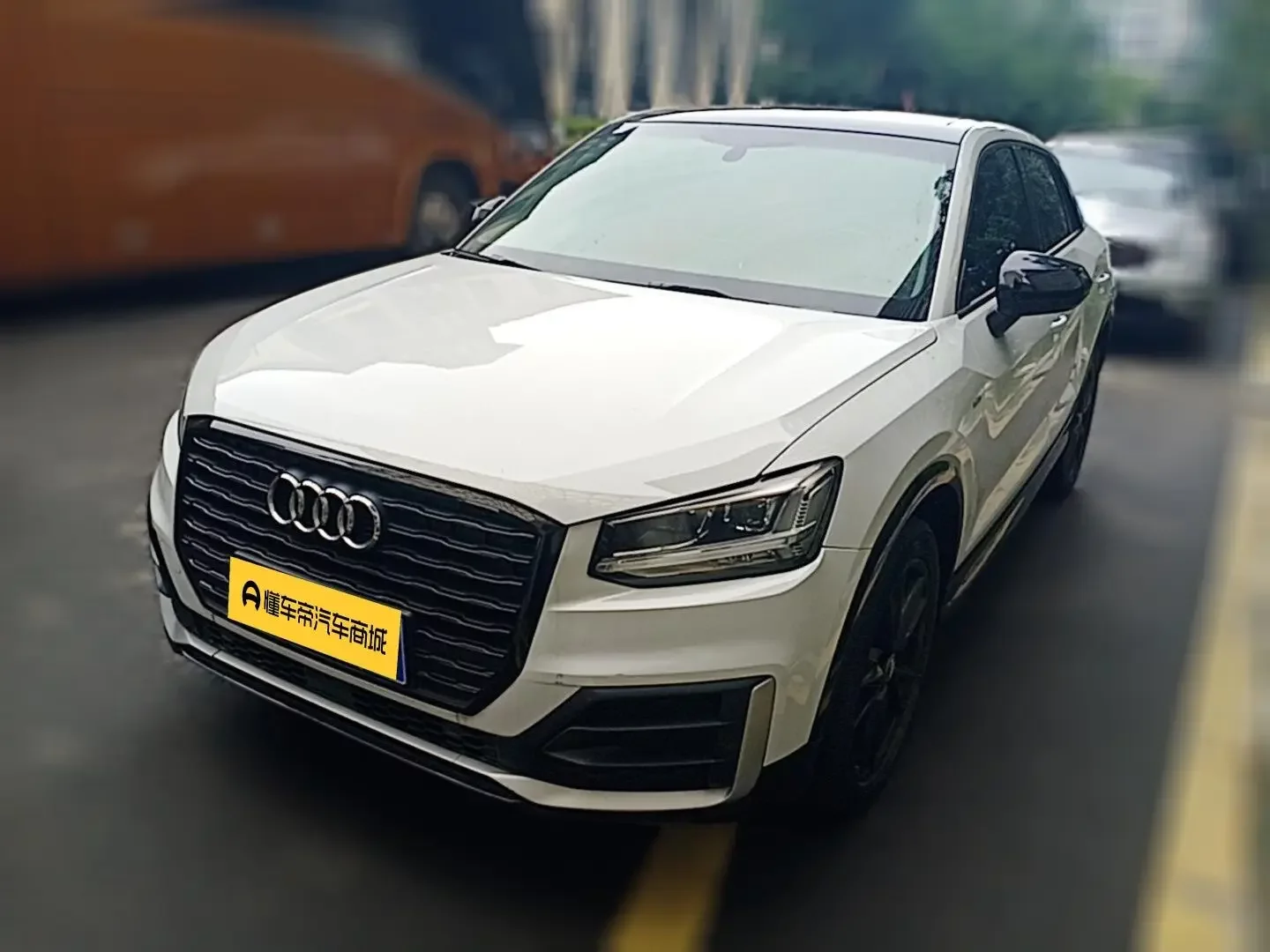 Audi Q2L