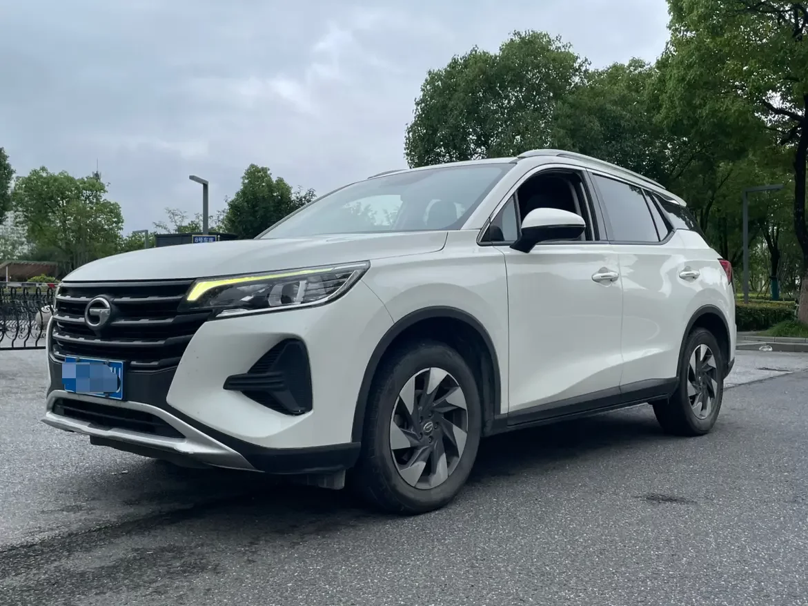 GAC Trumpchi GS4