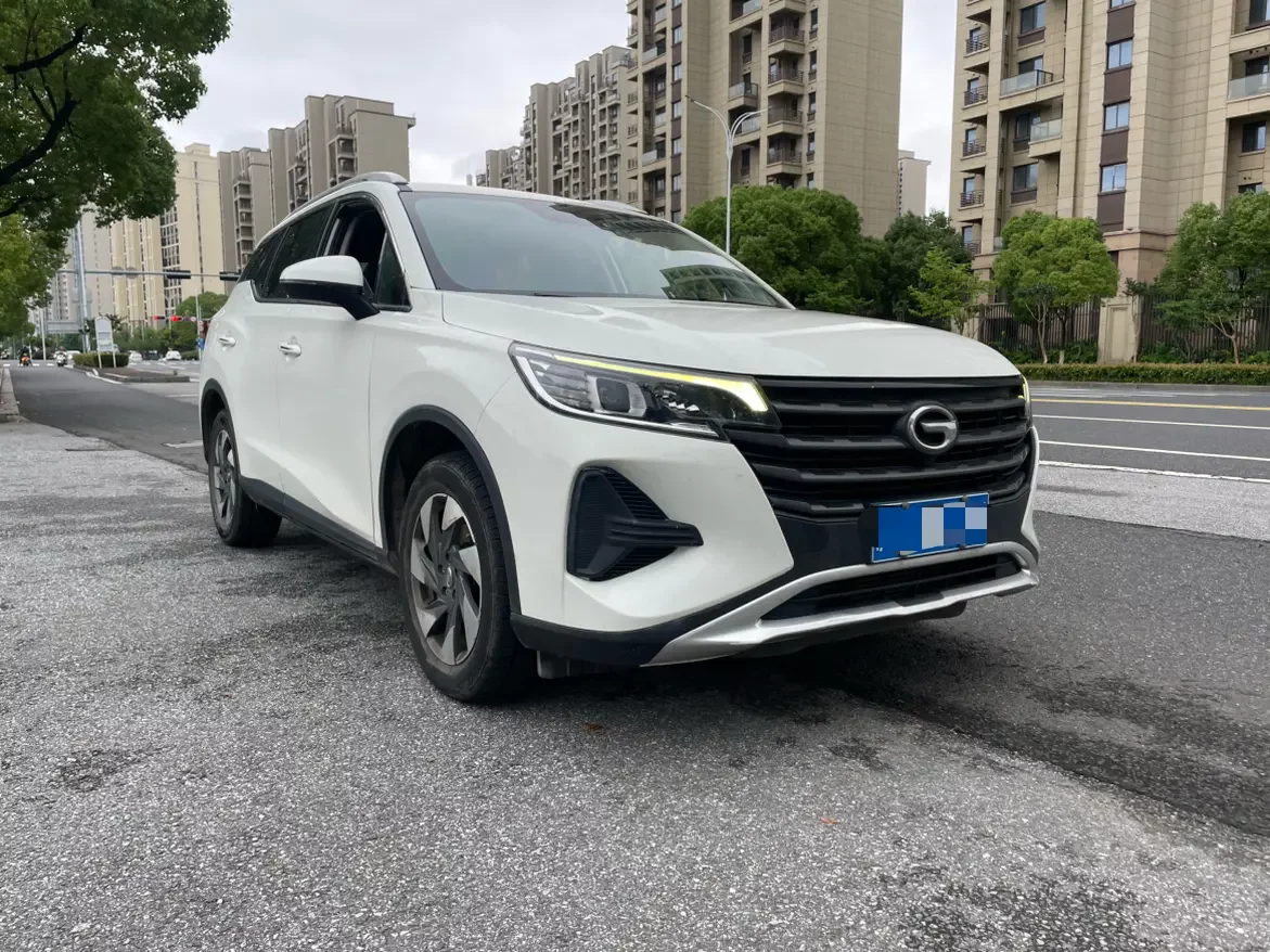 GAC Trumpchi GS4