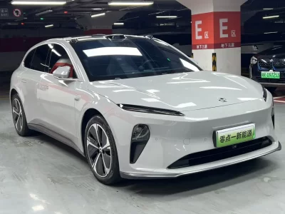 NIO ET5T