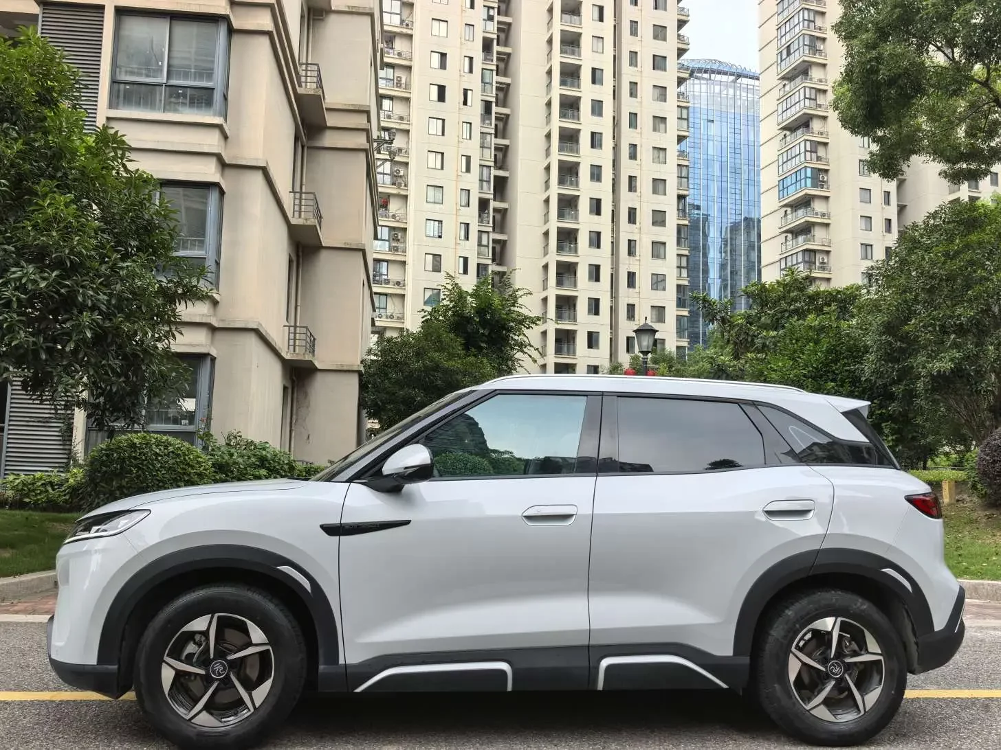 BYD Yuan UP
