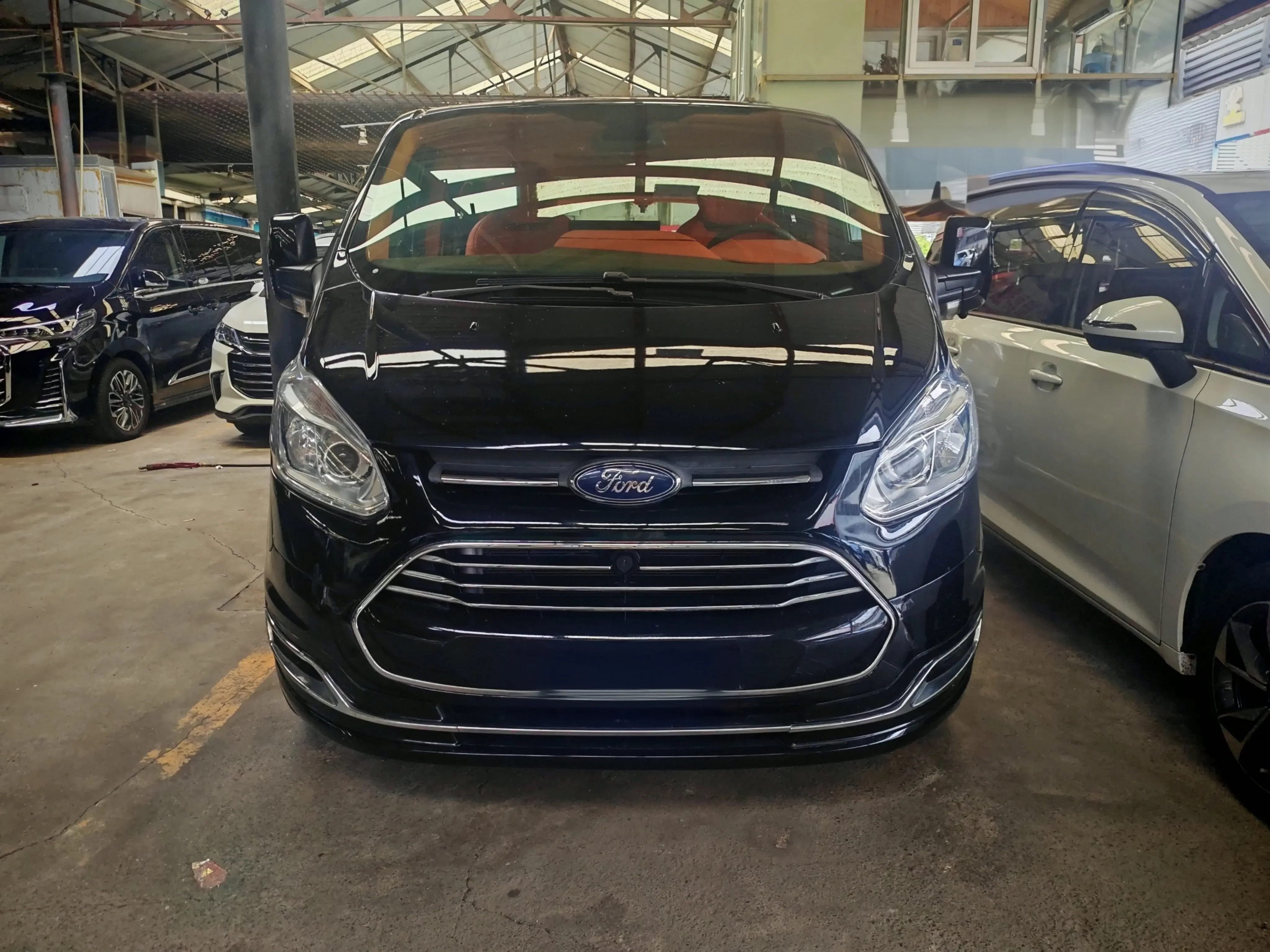 Ford Toureo