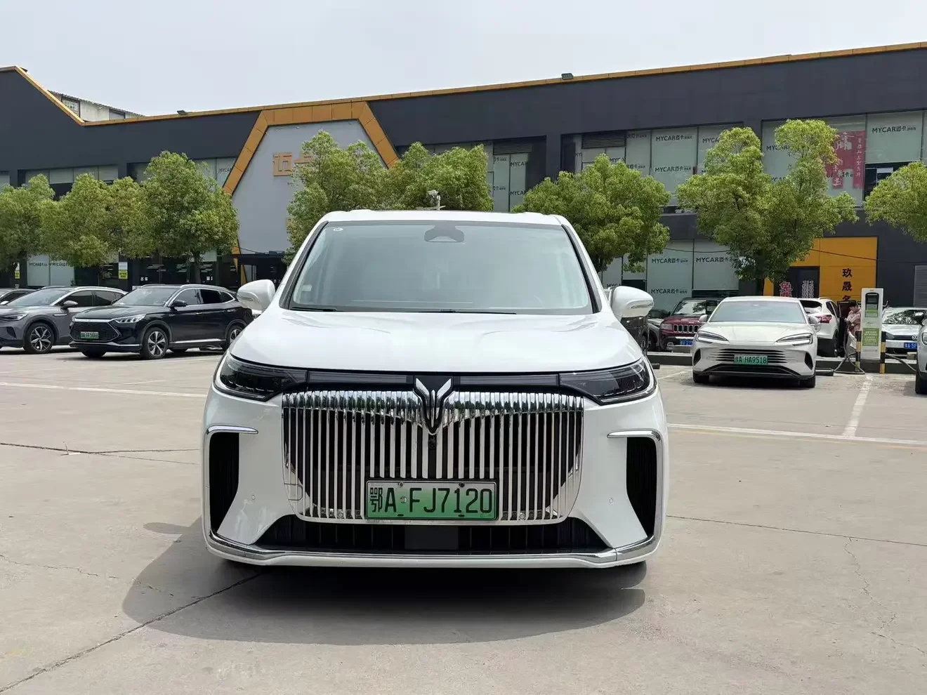 Voyah Lantu Dreamer PHEV