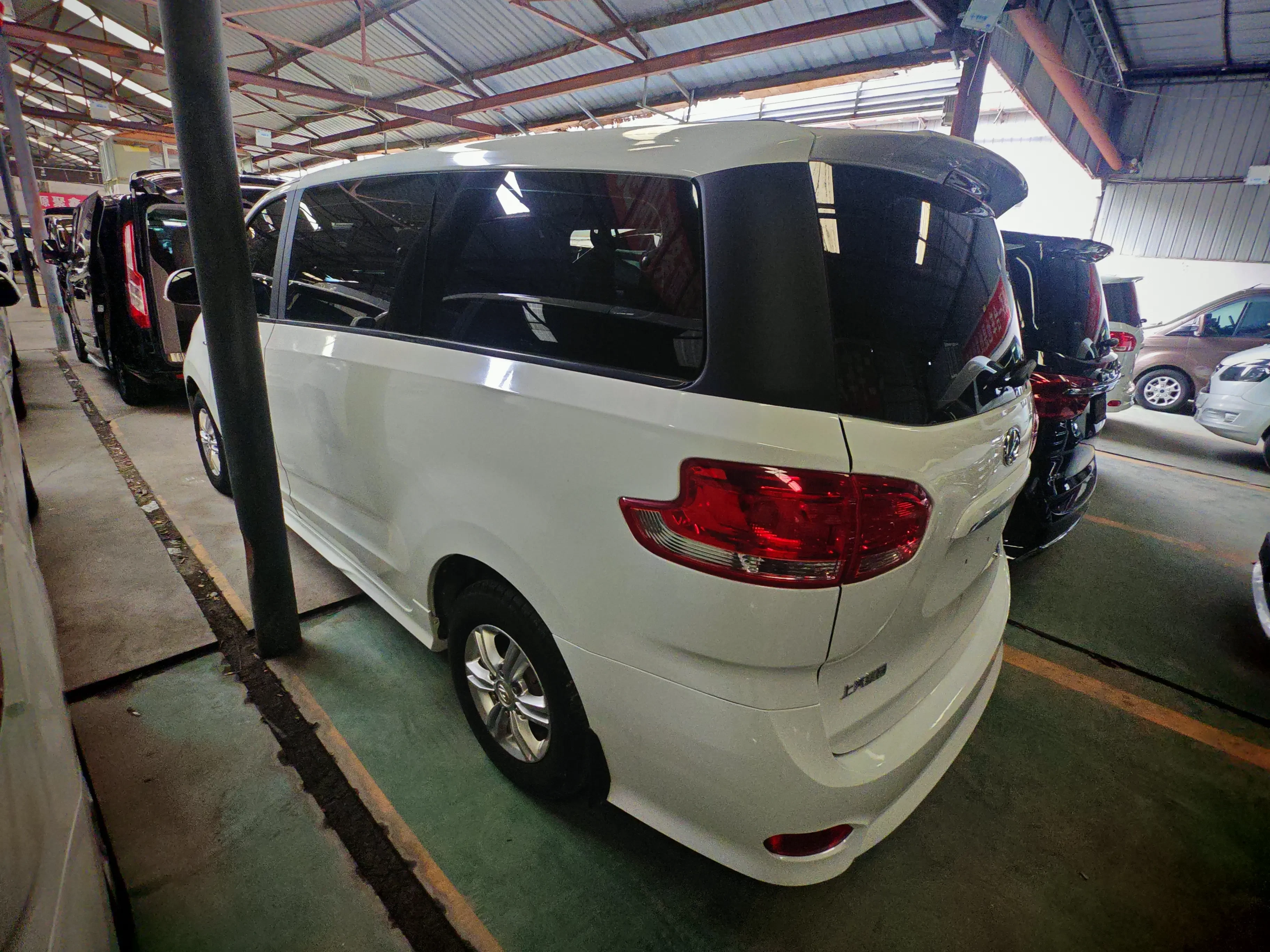 Datong Maxus G10