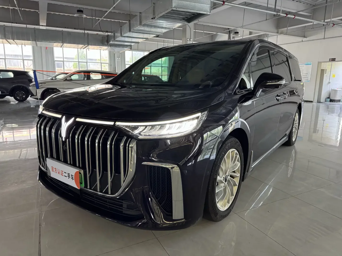 Voyah Lantu Dreamer PHEV  из Китая