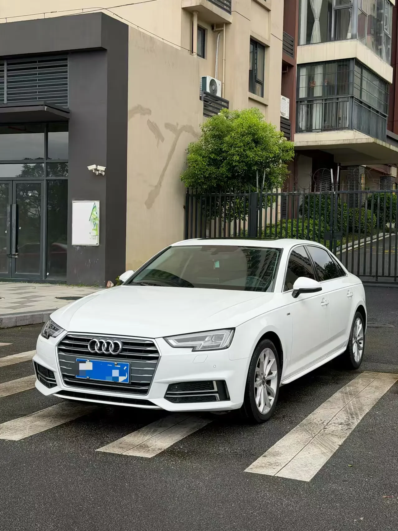 Audi A4L